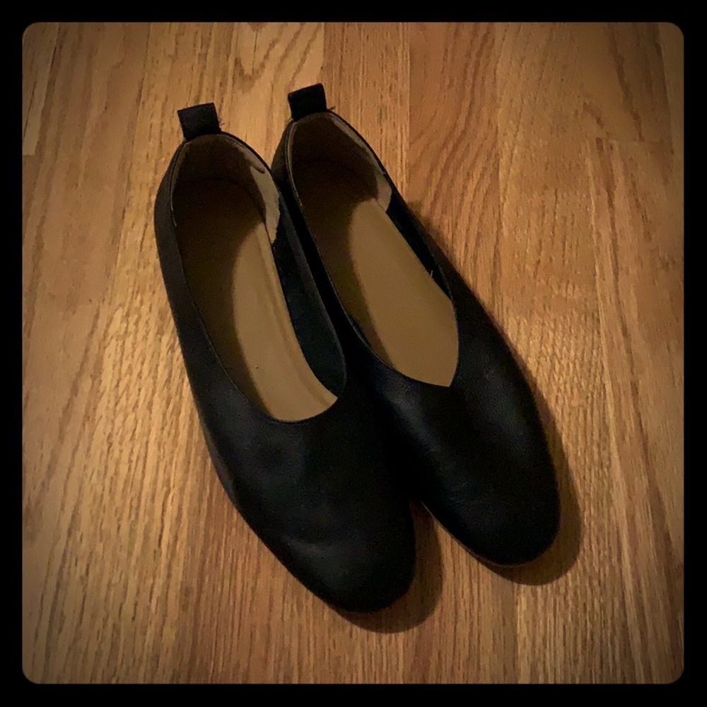 Everlane Flats